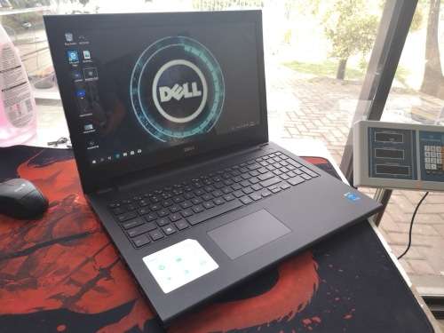 **A Beauty AS NEW**DELL INSPIRON 15 3543*i5-5200u*1000GB HDD*8GB RAM*HD*DVD*